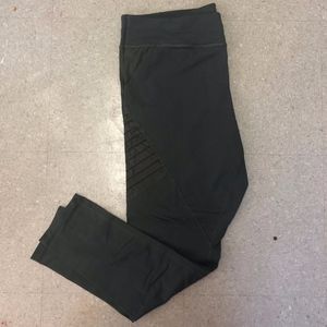 Joy Lab army green leggings